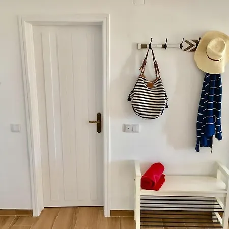 Apartamento T2 Frente Mar - Montegordo Apartment