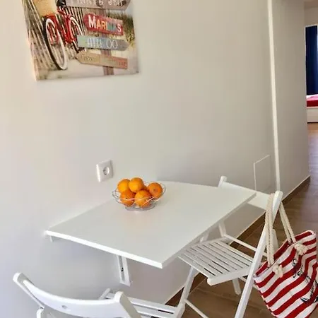 Apartamento T2 Frente Mar - Montegordo Apartment *