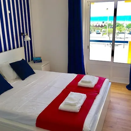 Apartamento T2 Frente Mar - Montegordo *